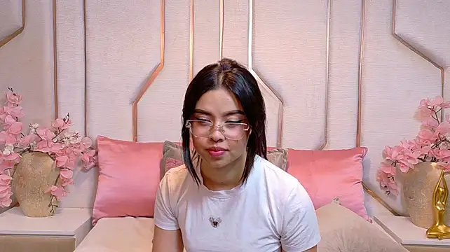 CristalLxr – Naživo XXX chat
