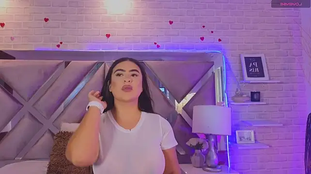 sharonlewy_'s Live XXX Chat