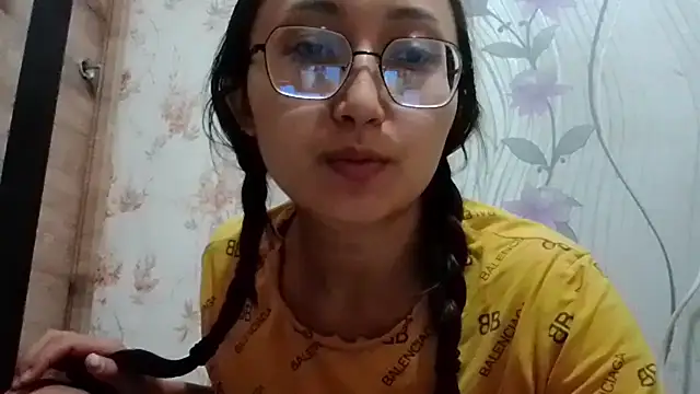 Anna_CaramelDream লাইভ XXX চ্যাট
