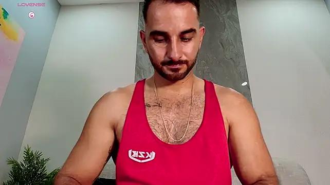 Chat +18 de lorenzo_walker_1 ao vivo