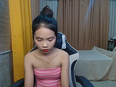 Czat XXX na żywo – ur_sweetalthea_