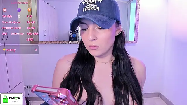 EricaVanderhill Live XXX Chat