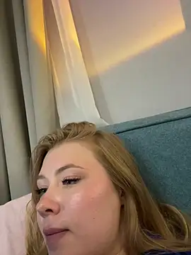 _Leya_ Adlı Modelin Canlı XXX Sohbeti
