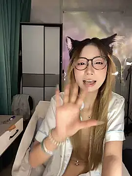 xxmbaby666 Adlı Modelin Canlı XXX Sohbeti
