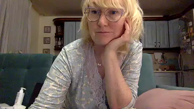 Chat XXX ao vivo de Zeyona