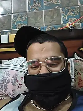 Chat XXX en directo de BeardKingoBack