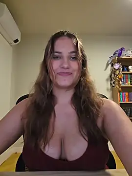 MiaRides19's Live XXX Chat