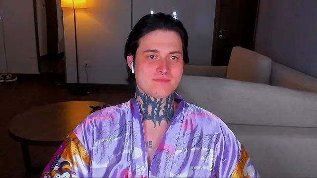 XXX chat uživo modela _torfin_