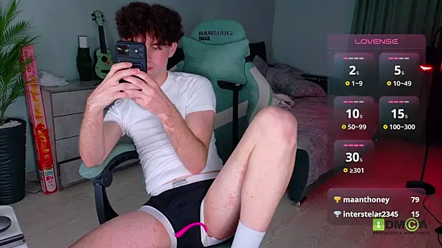 moon_Glowwn Live XXX chat