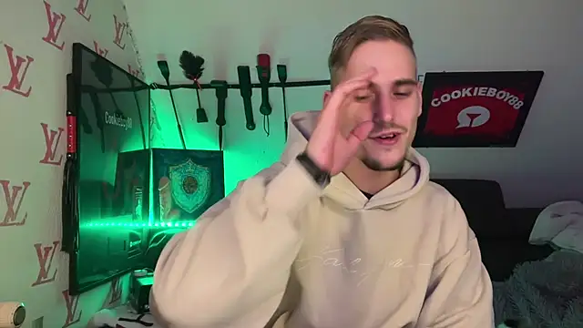 Cookieboy88 live XXX chat