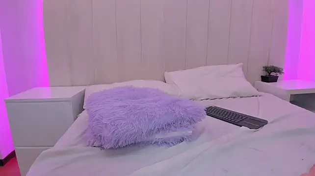 rebeca_brown_ XXX чат на живо