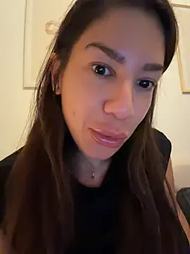 Chatroom XXX en direct de Alexbrune