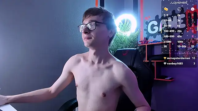Živý XXX chat Emmit_Barker