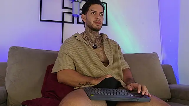 Вебкам-шоу Frank_gomez