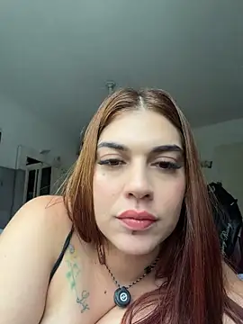 Kaarol69's Live XXX Chat