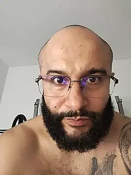 XXX chat uživo modela Luke__09