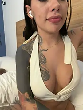 karolvegaa Chat XXX in diretta