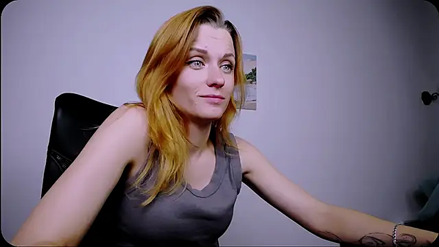 PeppyMia's Live XXX Chat