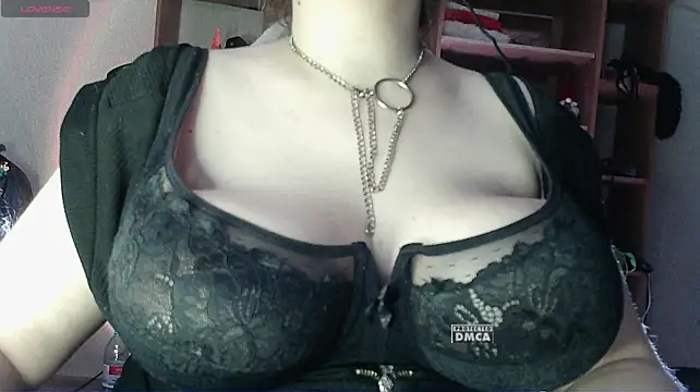Chat +18 de Mrs_Dream ao vivo