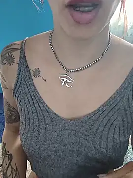 แชท XXX สดของ Flaaviaa18