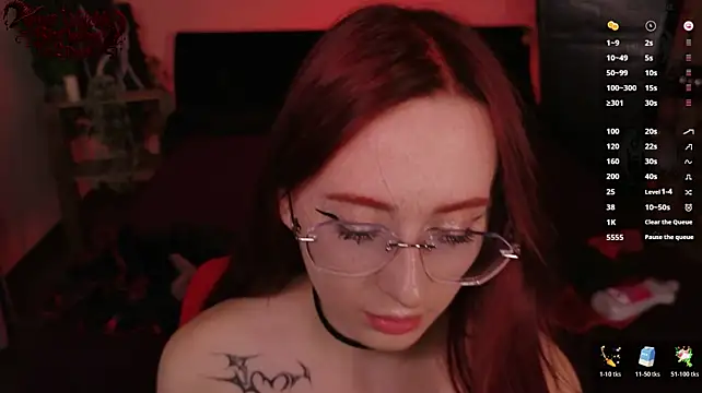 XXX chat uživo modela WICKEDEMBER
