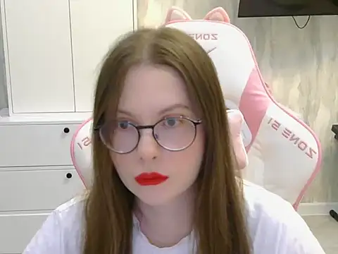 Elvirada 现场XXX聊天