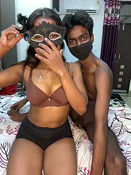 Too_yum_girl Webcamshow
