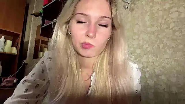 LynnMontiel Chat XXX live