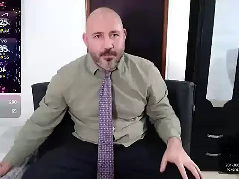 Chat XXX en directo de Osobrandon567