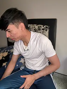 The_Conquer's Live XXX Chat