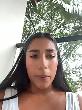 SaryJonex লাইভ XXX চ্যাট