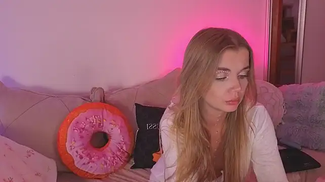CarrieBradshaww's Live XXX Chat