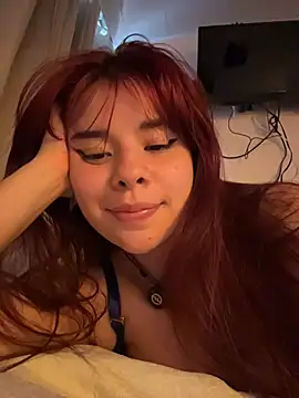 Živý XXX chat Canneela