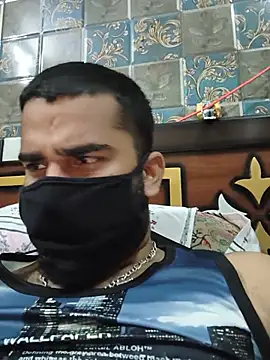 แชท XXX สดของ BeardKingoBack