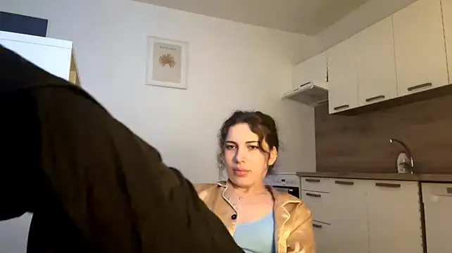 LisetteGhazvini লাইভ XXX চ্যাট