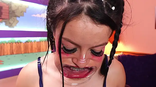XXX chat uživo modela miss__wanda