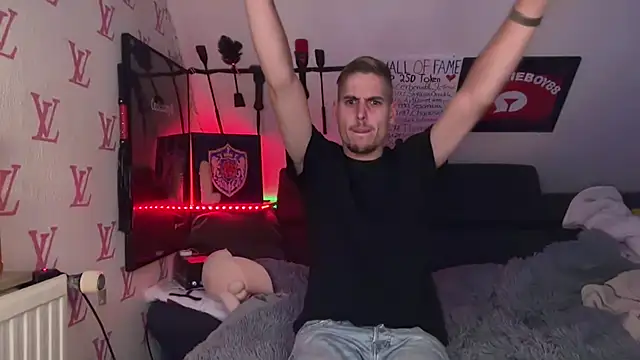 צ'אט XXX בשידור חי של Cookieboy88