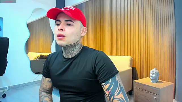 XXX chat uživo modela phillippee_