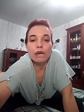 Conny_Shellie Chat XXX in diretta