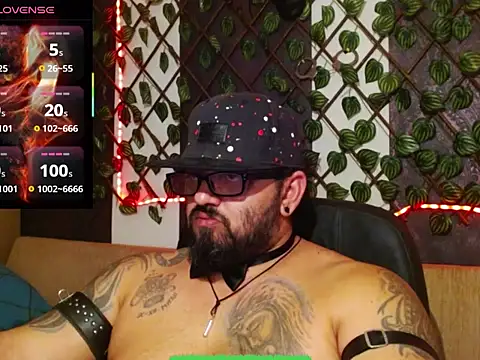 mr_wolf46 Chat XXX in diretta