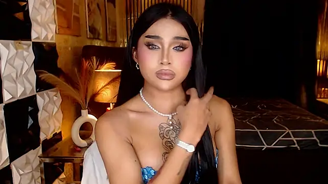 MassiveCockTrans 라이브 XXX 채팅