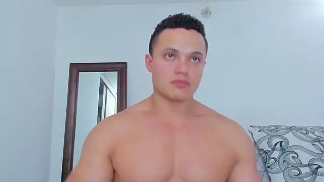 Chat XXX ao vivo de KingLevi01