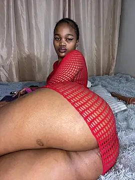 Cataleyasweetbooty Adlı Modelin Canlı XXX Sohbeti