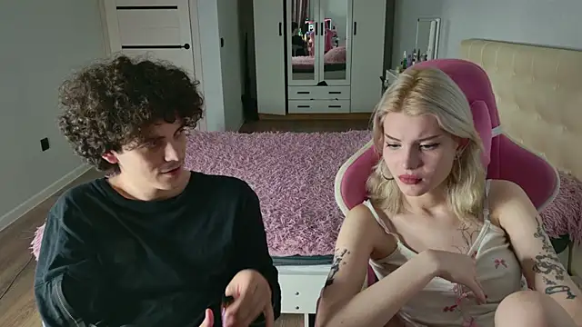 Chat XXX en directo de lilmorty18