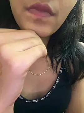 Czat XXX na żywo – Komal_sharma-