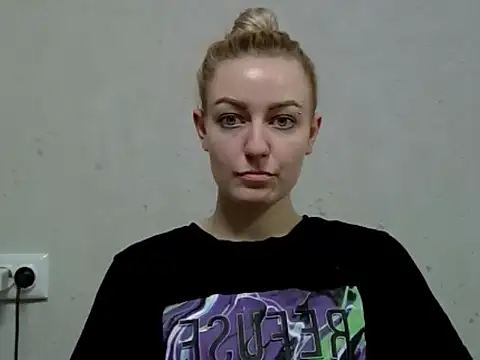 KelGrov2 live XXX chat