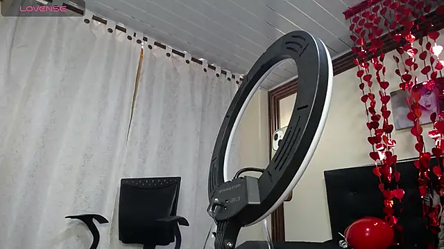 Czat XXX na żywo – kaylaMinov_