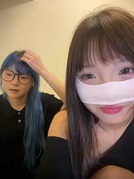Chatroom XXX en direct de Rocket-Girl