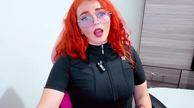 XXX chat uživo modela Alexatexa2929