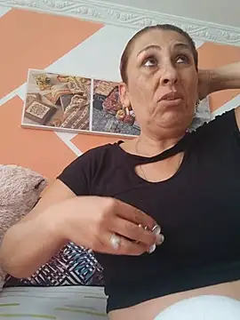 Chat +18 de OsaMelosa1973 ao vivo